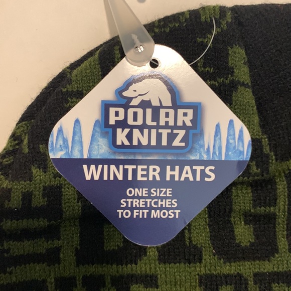 Polar Knitz Winter Hat - Picture 5 of 5